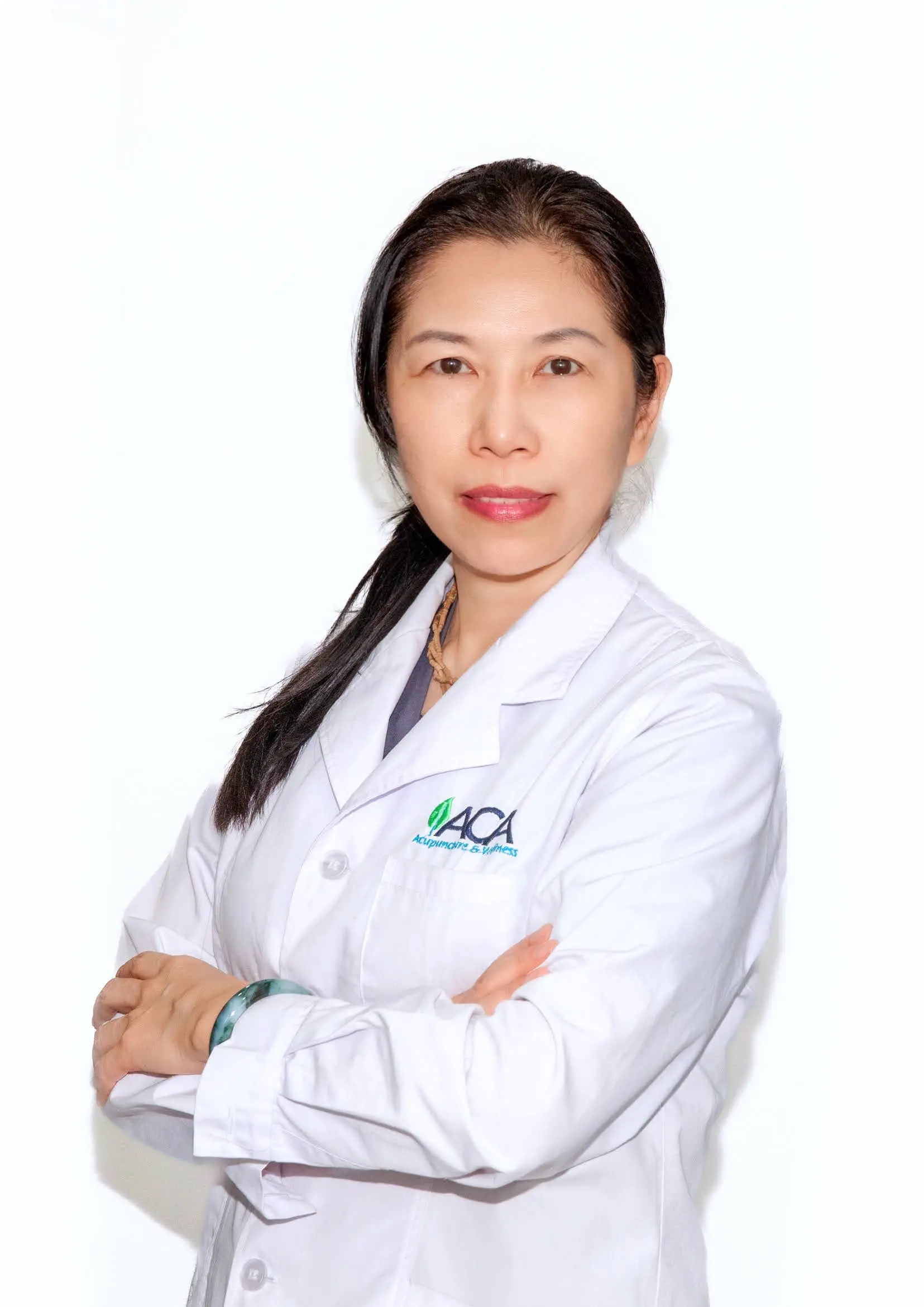 Hua, Yvonne L.Ac